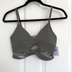 Lululemon Women's Green and Grey Bra